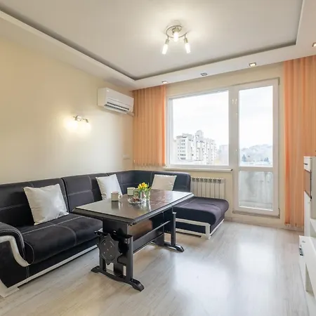 Lovely 2 Bdr Next To Mall Of Appartement *