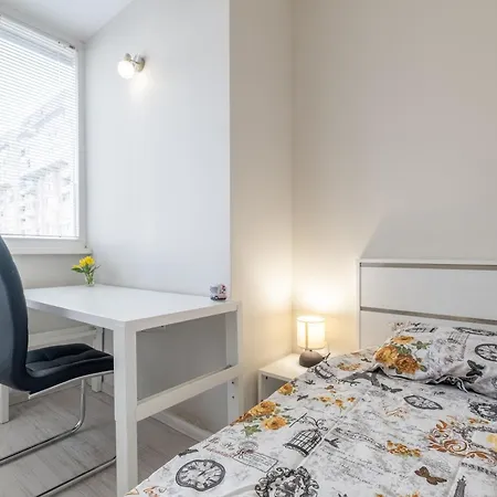 Appartement Lovely 2 Bdr Next To Mall Of Sofia